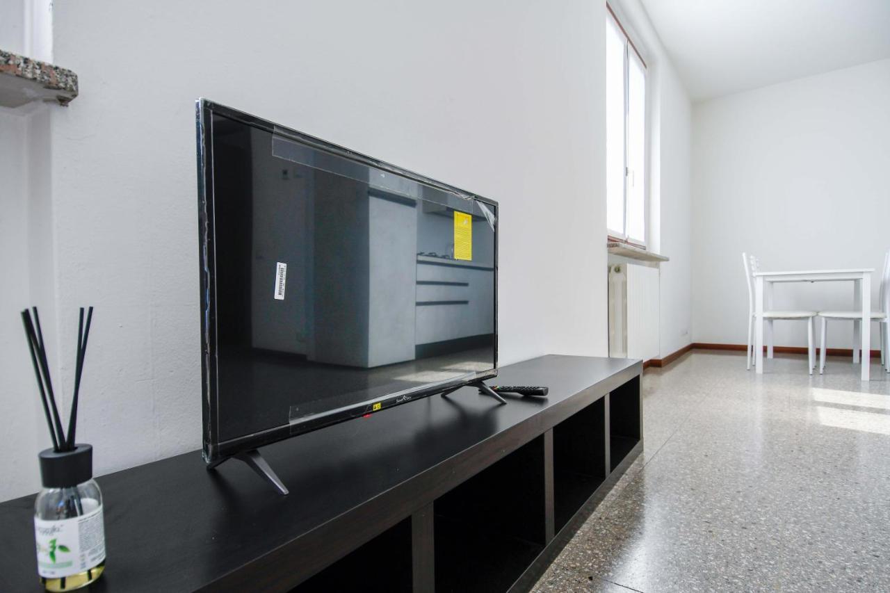 Sole Lägenhet Albano Sant'alessandro Exteriör bild